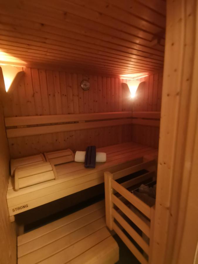 Diana Rooms And Apartment 스플리트 외부 사진