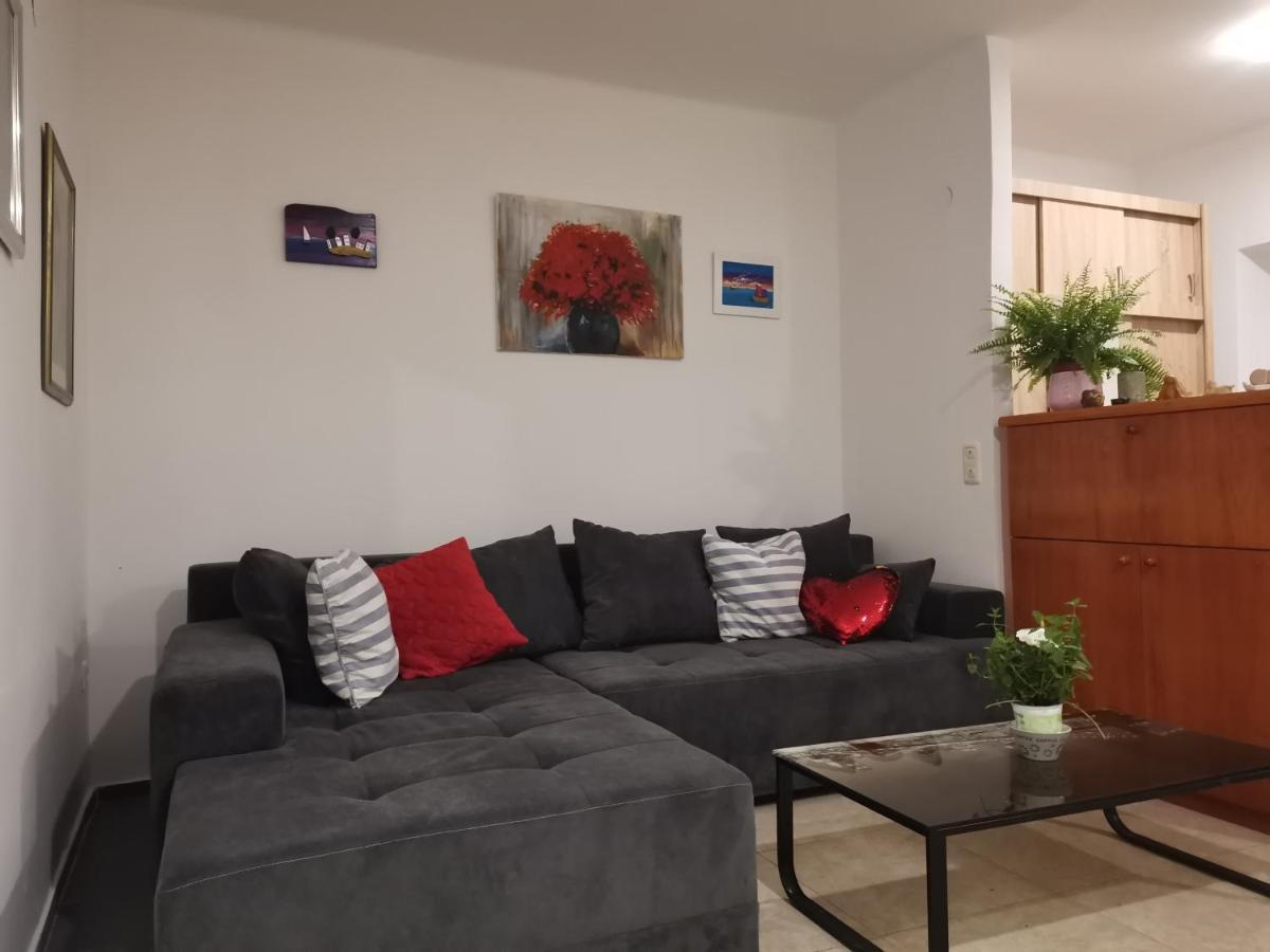 Diana Rooms And Apartment 스플리트 외부 사진